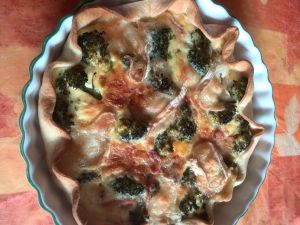 tarte aux brocolis, lardons et chèvre