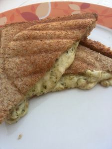 croque pesto mozza