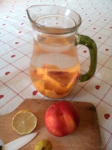 eau parfumée citron/pêche