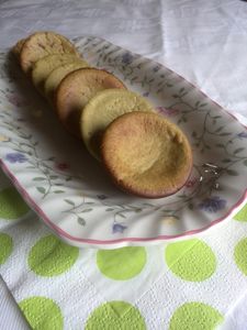 muffins au thé matcha et jus de yuzu