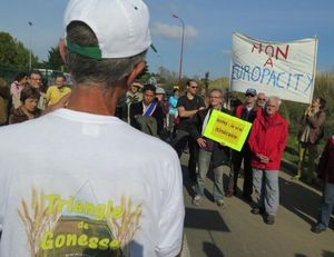 Ils ont manifesté contre le centre commercial EuropaCity à Gonesse