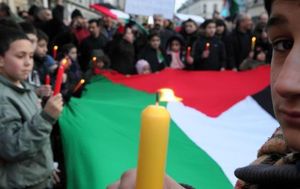Le drapeau palestinien flotte sur la mairie d’Aubervilliers