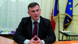 Après les attentats de Paris, le maire d’Aulnay-sous-Bois Bruno Beschizza déclare : « la police doit avoir des moyens renforcés »