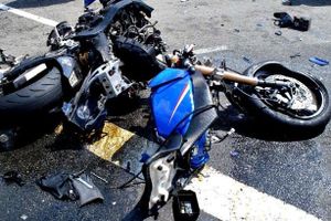 Un motard se crashe sur la départementale 370 entre Gonesse et Aulnay-sous-Bois !
