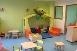 Mobilisation contre la baisse des aides aux crèches à Aulnay-sous-Bois