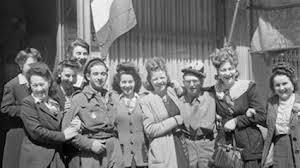 FEMMES DE MAI