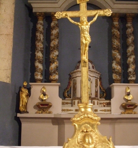 Restauration de la croix