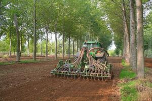 Car c'est le monde agricole qui nous nourrit, il doit être protégé