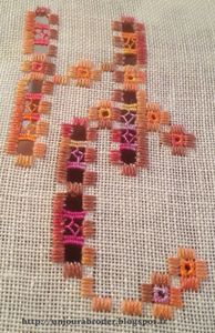 initiales Hardanger et petit jeu