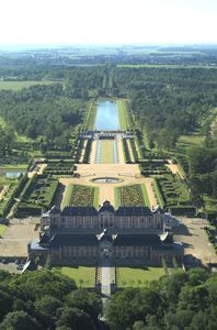 Dimanche 12 avril: journée châtelaine à Champ de Bataille