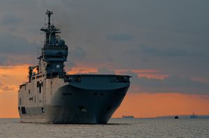 la non-livraison du Mistral coûtera 5 millions par mois à la France .