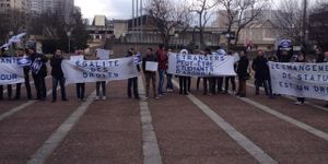 Les étudiants algériens autorisés à rester pour travailler
