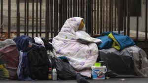 En France on préfère construire des abris pour clandestins et laisser à la rue nos concitoyens