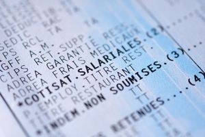Plus d’1 million € d’escroquerie à la Sécu: 29 mises en examen à Marseille