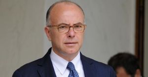 Loi sur le renseignement : de quel(s) mouvement(s) identitaire(s) parle Bernard Cazeneuve ?