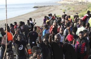 Les clandestins qui débarquent de l’Afrique font partie d’un plan d’invasion