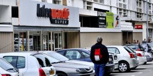 Fermeture d'Intermarché : Rencontre avec la municipalité de Bagnols sur Cèze.