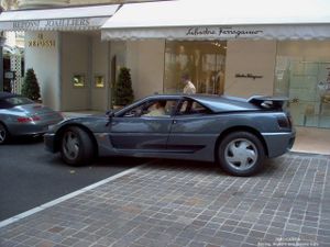 Des supercars...