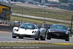Des supercars...
