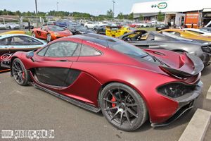 Des supercars...