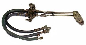 Underwater cutting tools history (part one)