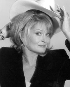 Lynn Anderson ne promettra plus rien!