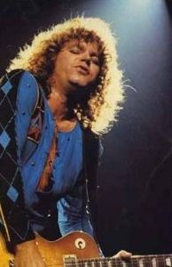 Gary Richrath ( REO Speedwagon ) has passed away