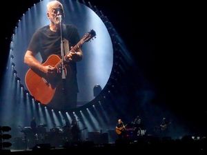 DAVID GILMOUR RATTLE THAT LOCK WORLD TOUR 2016 - Grote Markt - Tienen, le 28 juillet 2016