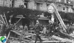 La Gaillarde sur les barricades - facultés centrales