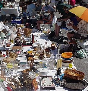 Un vide–grenier tristounet !