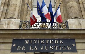 FLASH : Le maire de Vaucresson jugée le 29 janvier 2016 !!