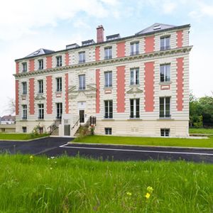 La vie de château des étudiants à Vaucresson