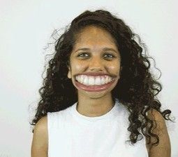 Buzz : Aujourd'hui c'est la journée mondiale du sourire