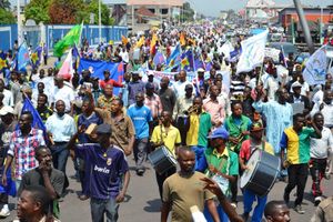 Un étudiant blessé par balle après des heurts avec la police à Kinshasa