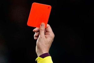 Carton rouge !