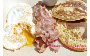 Oeufs tournés coulants et pancakes