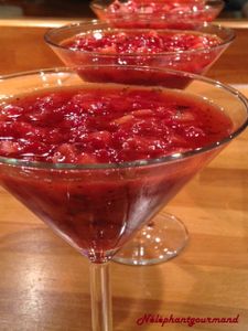 Tartare de fraises au sirop d'agave, un nuage d'émotions
