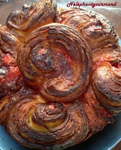 Brioche feuilletée à la crème de pralines roses