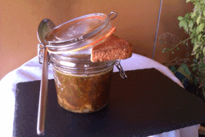 Bouillon aux champignons et aux herbes