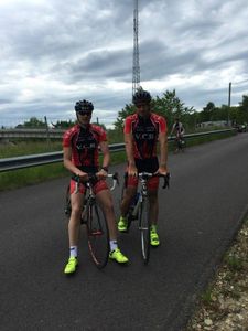 Loic et Florent au départ à St Clair de la tour