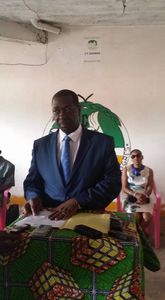CONFERENCE DE PRESSE DE DESIRE NZANGA KOLINGA AU SIEGE DU RDC