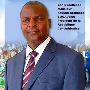 Centrafrique: le président Touadéra prend les rênes d'un pays à rebâtir