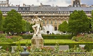 Palais-Royal...