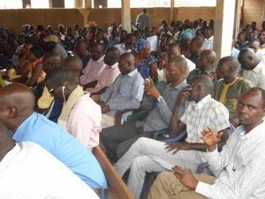Jeudi noir pour l’enseignement au Sénégal : marche sur Dakar des syndicats d’enseignants du Moyen-secondaire et universitaire