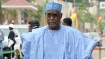En signe de protestation de la violation de ses droits, Marafa quitte l’hôpital.
