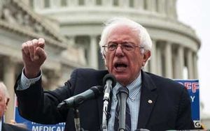 Malgré sa rhétorique, Sanders n'est pas socialiste !
