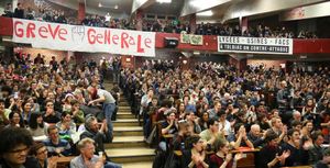 Grèves générales et grèves de masse