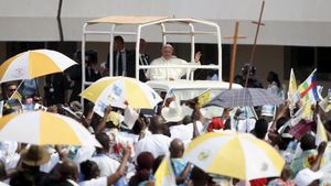 LA VISITE DU PAPE FRANÇOIS A SOULEVÉ L'ESPOIR D'UNE RÉCONCILIATION.