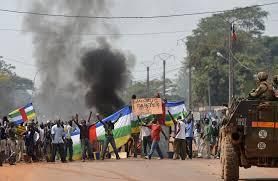 PHOTO DES MANIFESTANTS