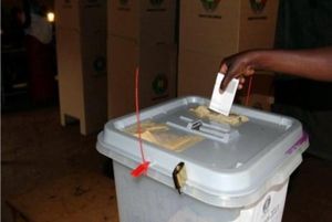 PEUPLE SOUVERAIN DE CENTRAFRIQUE,MEMBRES,MILITANTS,PARTISANS ET SYMPATHISANTS DE L'UNDP, L'HEURE EST GRAVE, ET TRES GRAVE